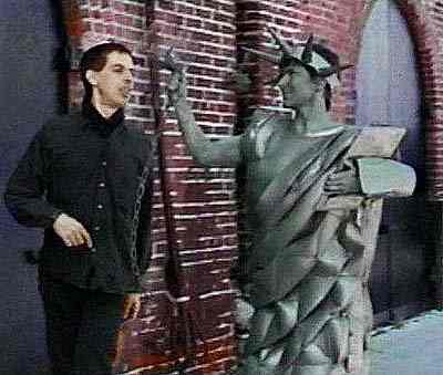 mic and the Statue